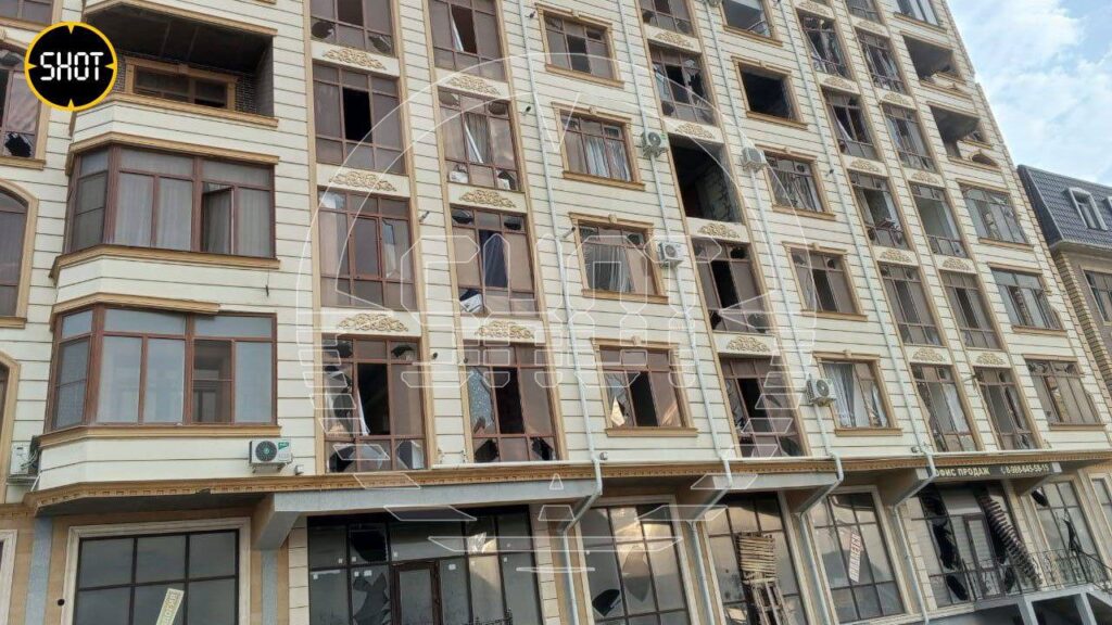 В Махачкалі показали наслідки вибуху на автозаправці