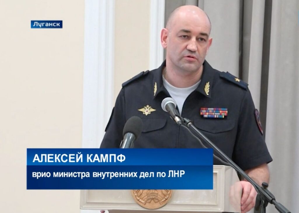 “Пораненого” Корнета тихо прибрали з посади голови “МВС ЛНР” та призначили росіянина