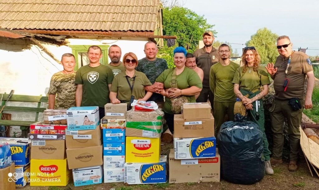 Допомагати стало складніше: чому українським волонтерам стає важче працювати на перемогу