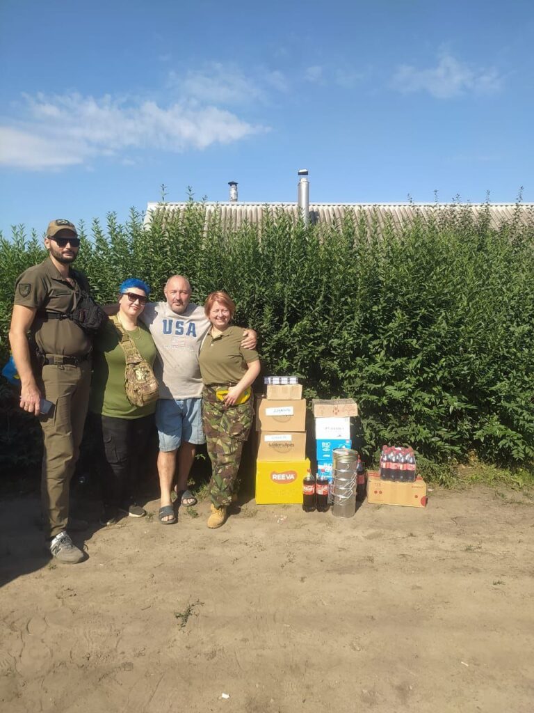 Допомагати стало складніше: чому українським волонтерам стає важче працювати на перемогу