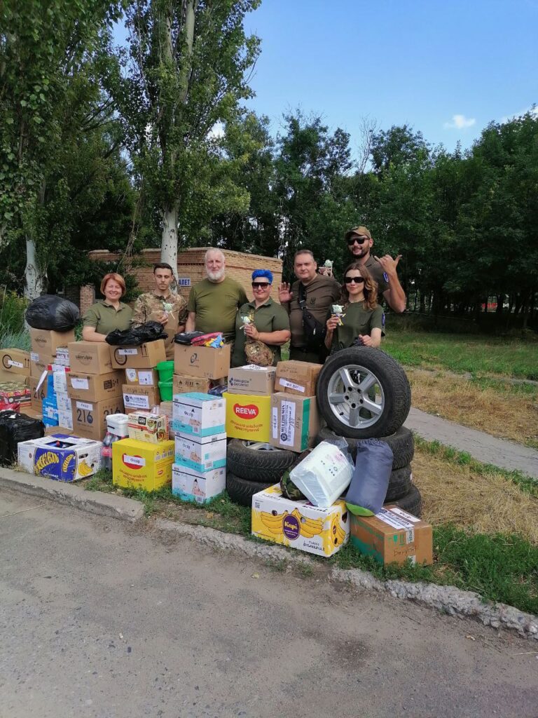 Допомагати стало складніше: чому українським волонтерам стає важче працювати на перемогу
