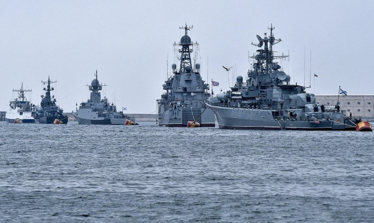 Окупанти вивели в море три носії ракет “Калібр”, рівень ракетної небезпеки — дуже високий