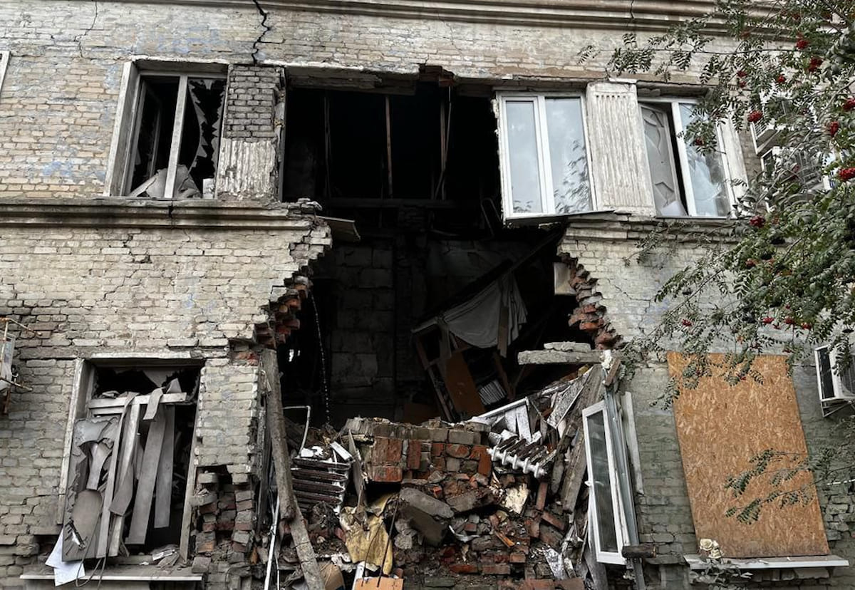 Покровськ Донецької області зазнав ракетної атаки росіян. Відомо про одного постраждалого, є руйнування
