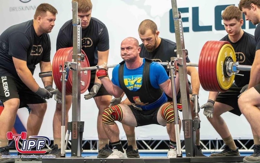 Житель нині окупованого Рубіжного втретє взяв титул чемпіона світу з пауерліфтингу