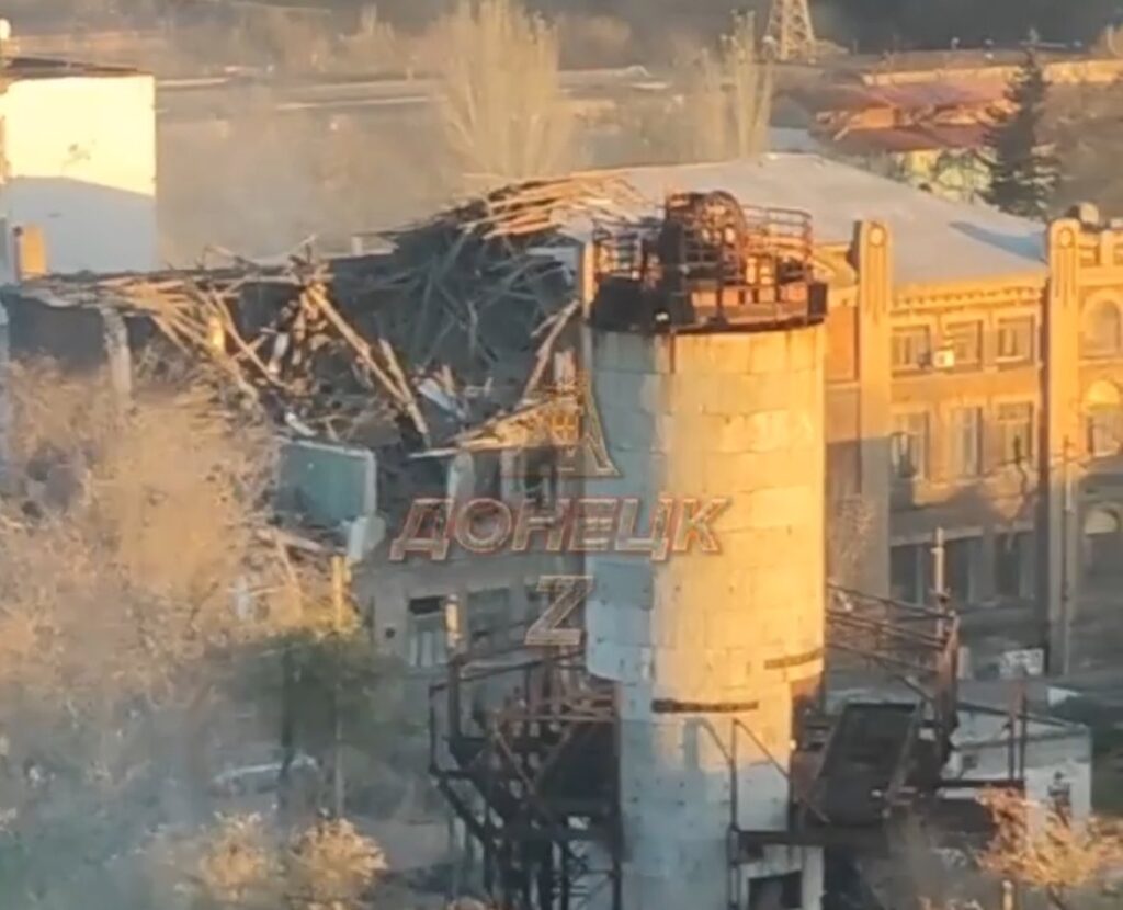“Приліт” в Донецьку стався по будівлі Центру безпілотних систем, де готували операторів БПЛА