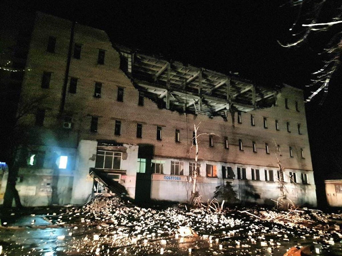 Окупанти за добу обстріляли 13 населених пунктів Донеччини, застосувавши артилерію та авіацію