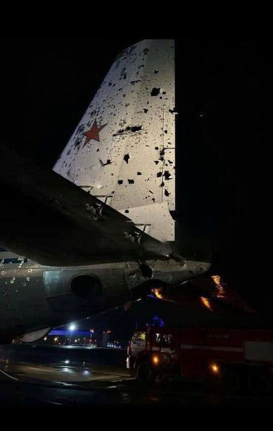 У Росії показали підбитий літак Іл-22, який дотягнув до аеродрому Анапи