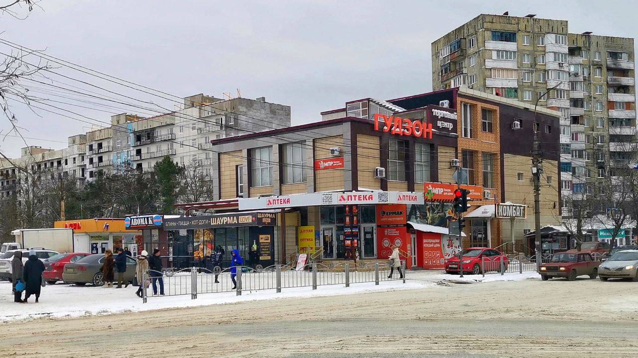 До Маріуполя заовзять мігрантів з депресивних куточків Росії. Вони збирається в кримінальні банди
