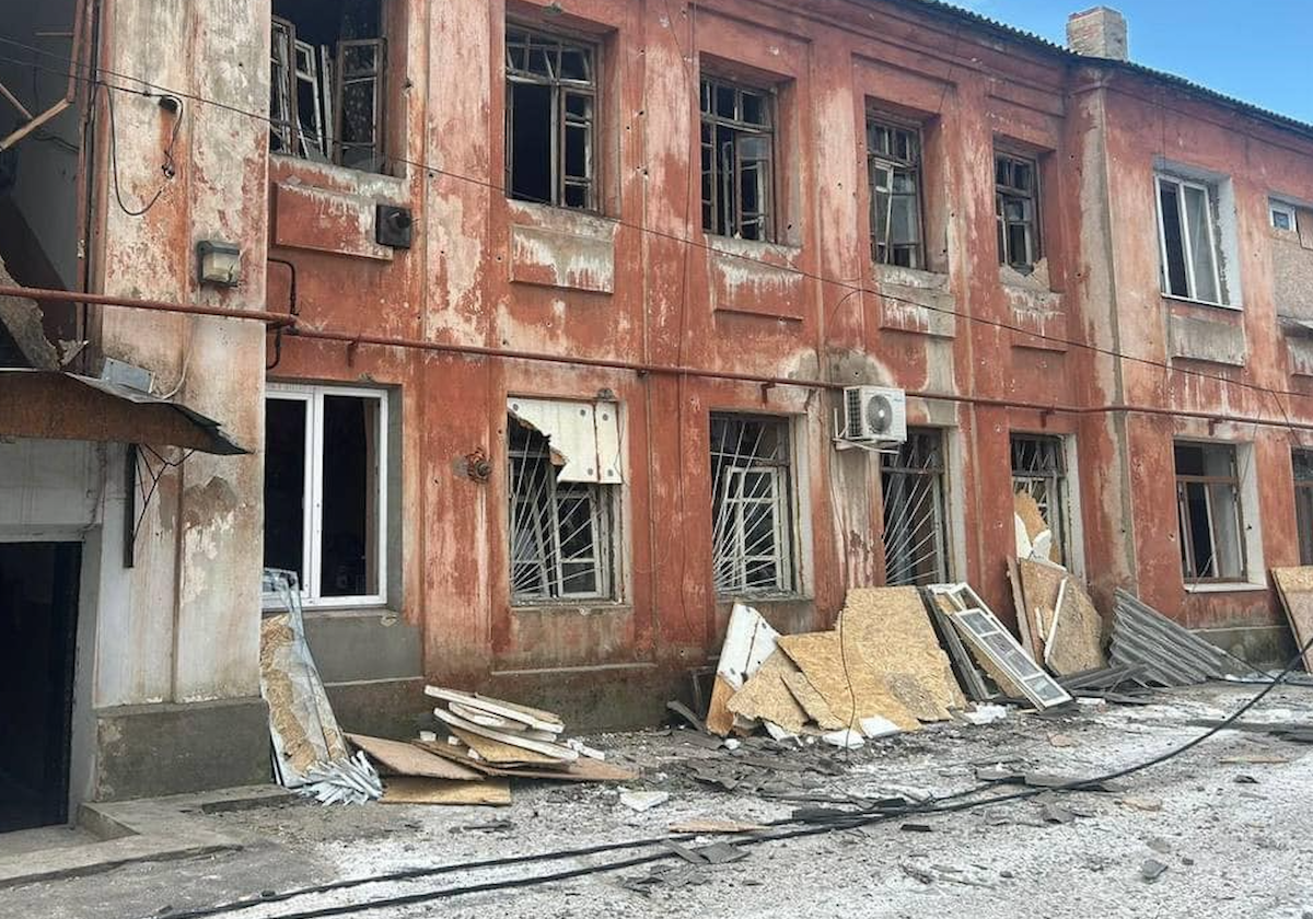 У Покровську показали наслідки нічного ракетного удару росіян