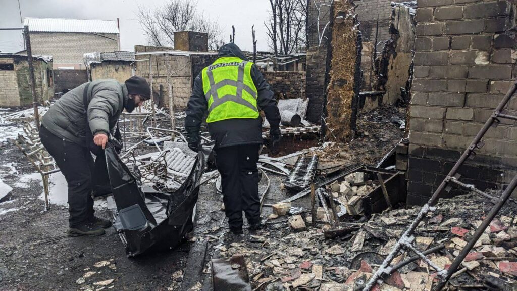 Рятувальники показали наслідки атаки на Харків. Серед загиблих — троє дітей