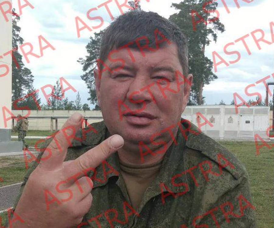 У Луганській області п’яний окупант розстріляв своїх товаришів по службі. Двоє загинули на місці