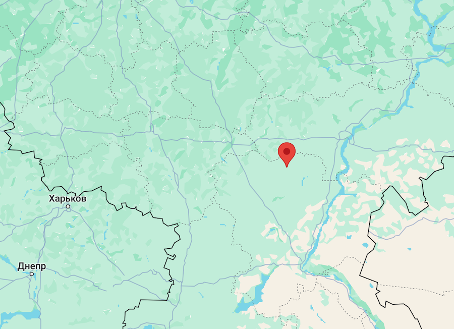 У Росії впала крилата ракета Х-101. Місцеві жителі показали фото уламків.