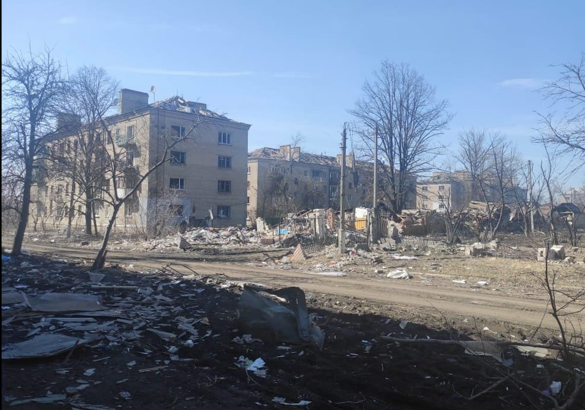 На Донеччині 4 людини стали жертвами обстрілів окупантів. За добу атаковано 11 населених пунктів регіону