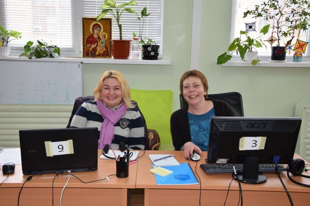 <strong>Люди з окупації питають про пенсії та відповідальність за російський паспорт, – координаторка “Донбас SOS”</strong>