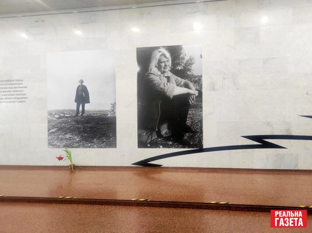 Втрачені та окуповані. Фоторепортаж з виставки художниці Алли Горської