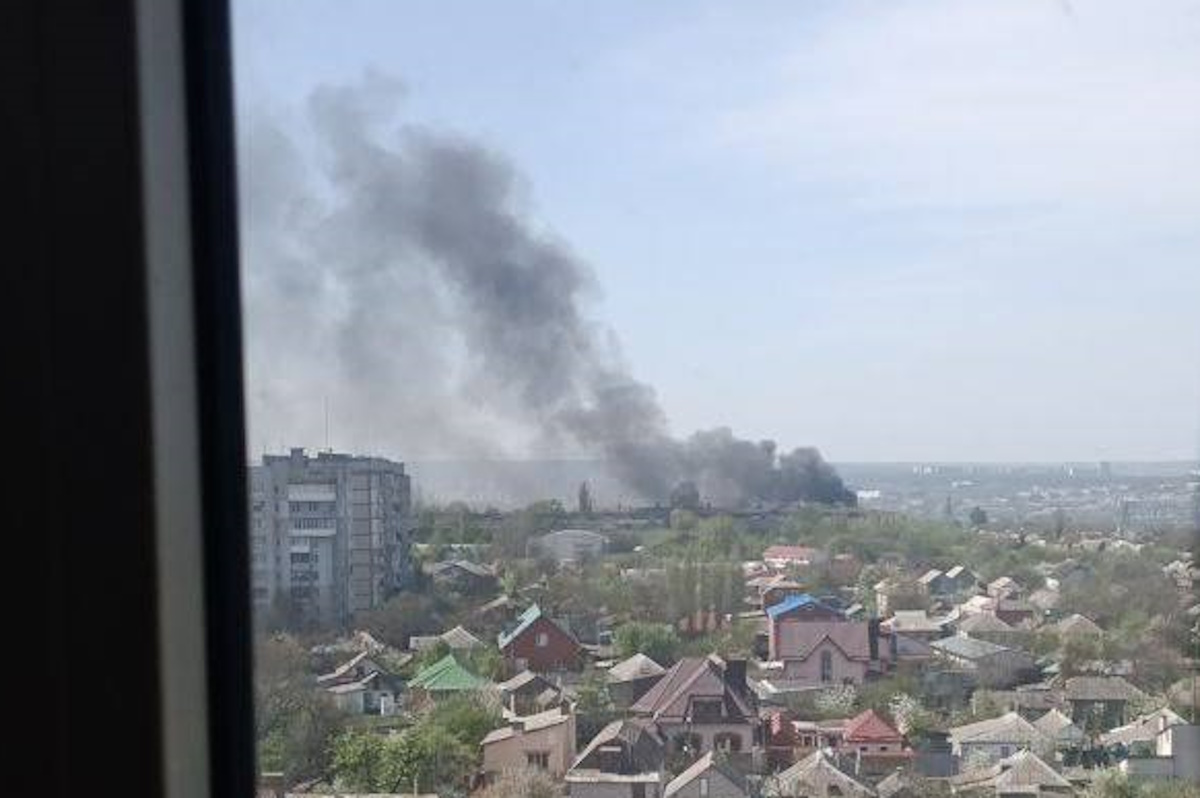 З’явилися супутникові знімки заводу в окупованому Луганську, по якому був авіаудар
