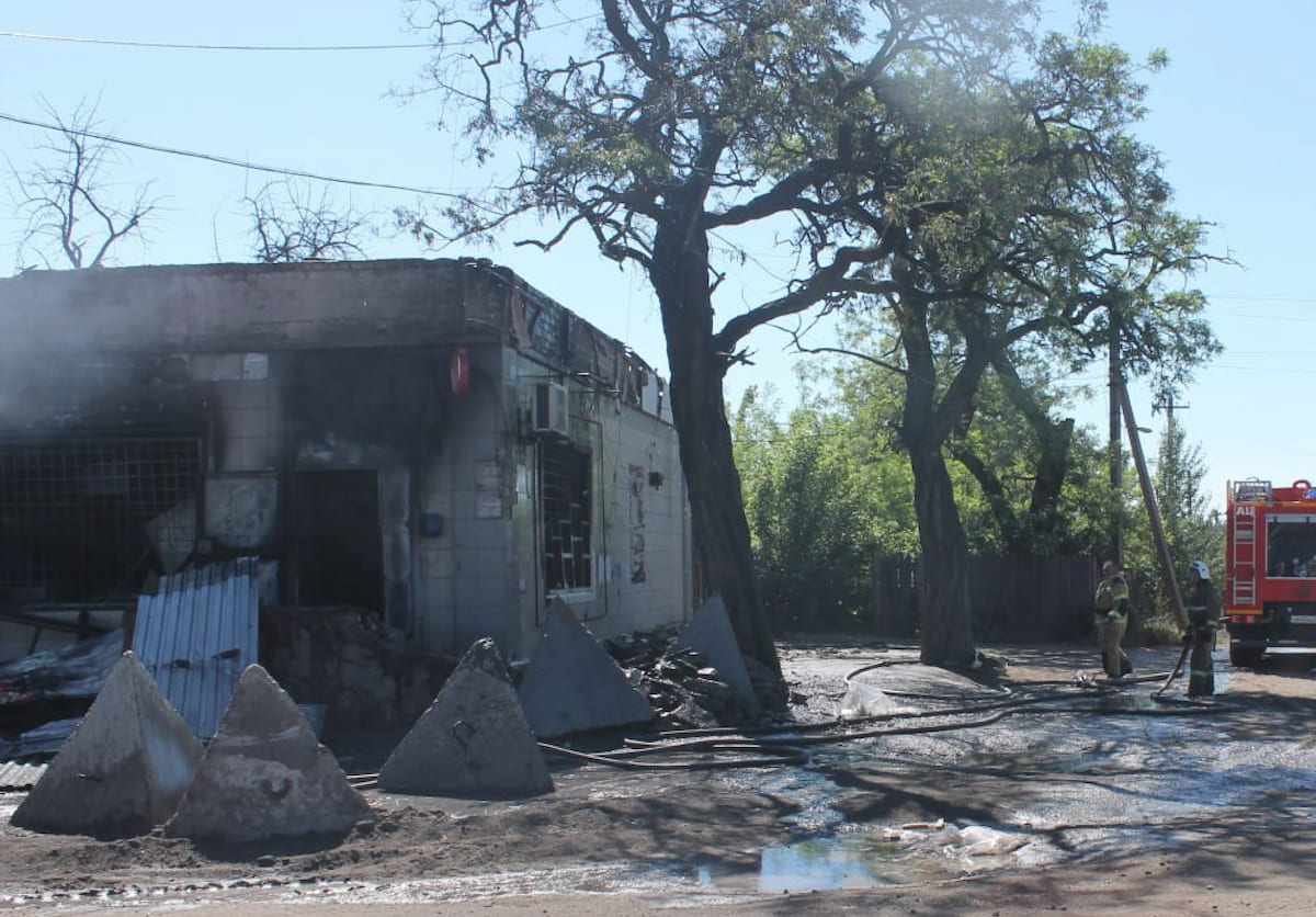 У Кремінній прогриміли вибухи. Окупанти заявили про два обстріли та удар дрона