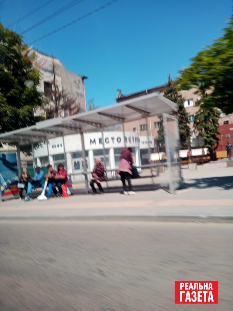 Жителі Маріуполя показали, як зараз виглядає місто. Фоторепортаж