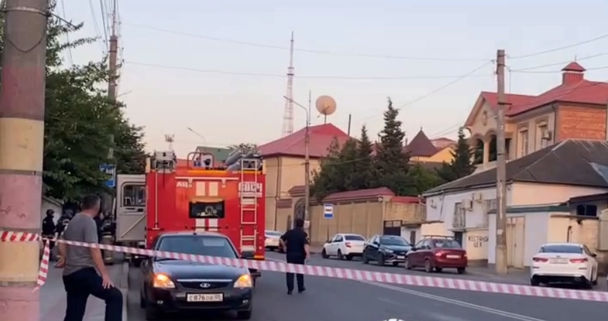 Перестрілка у Дагестані. Вбиті поліцейські, затриманий російський чиновник та звинувачення на адресу України