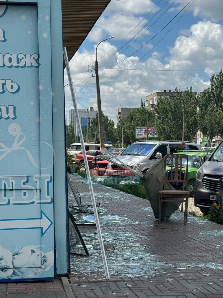 Наслідки вибухів у Луганську. OSINT-аналітики з’ясували, куди прилетіло