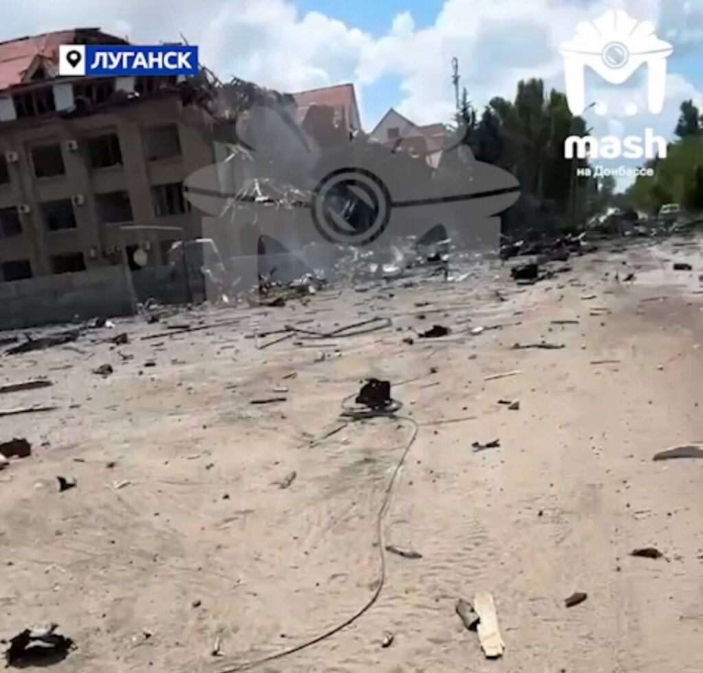 Ремонтна база окупантів на “Транспеле”. Що відомо про місце у Луганську, яке сьогодні обстріляли