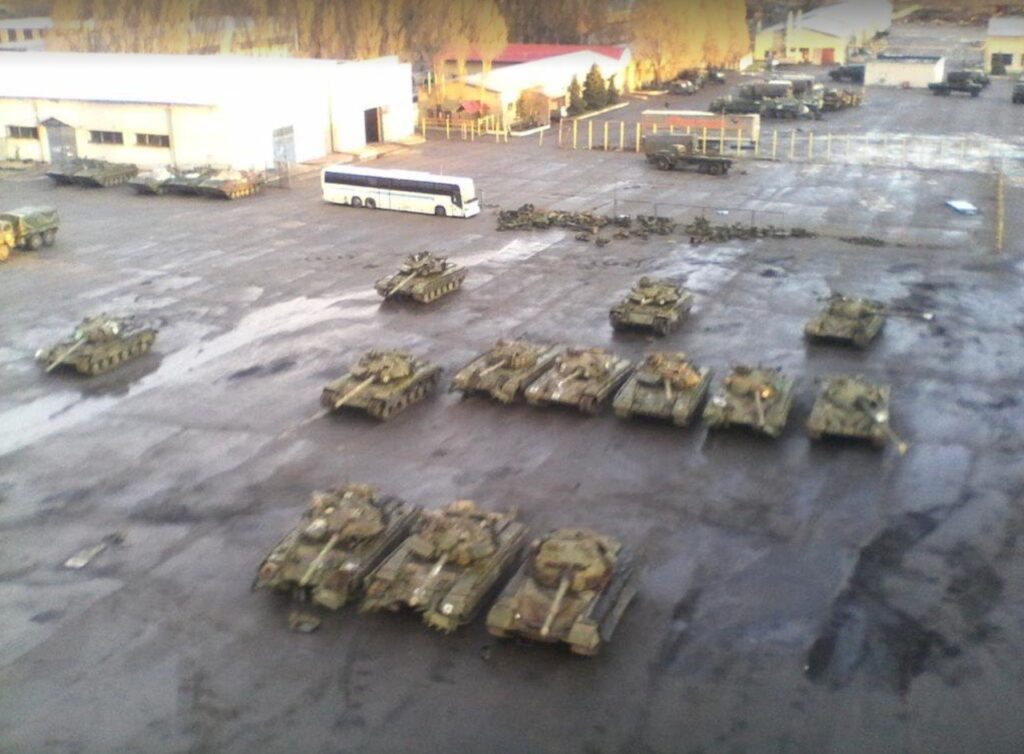 Ремонтна база окупантів на “Транспеле”. Що відомо про місце у Луганську, яке сьогодні обстріляли