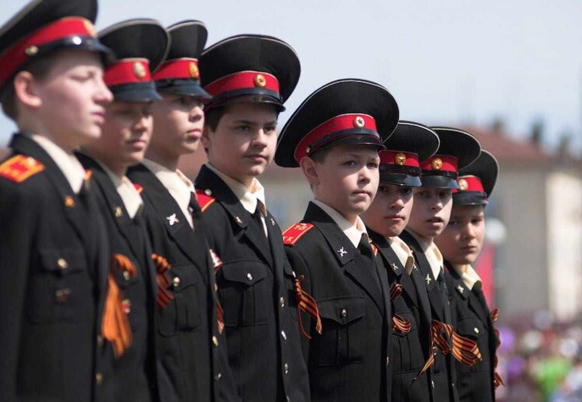 На окупованій Луганщині дітей з дитячого садка готуватимуть стати “козаками”