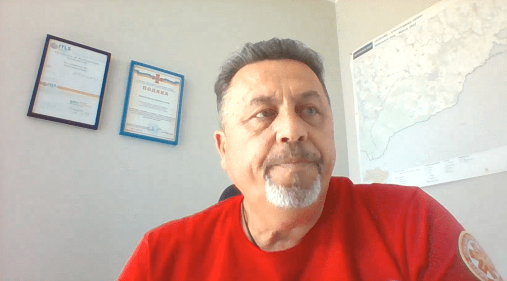“Рятували людей, яких розстрілювали з гвинтокрила”: історія волонтера з Маріуполя Костянтина Бінковського