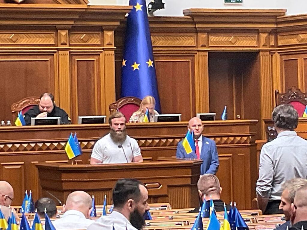 Рада заборонила діяльність на території України релігійних організацій, пов’язаних з Росією