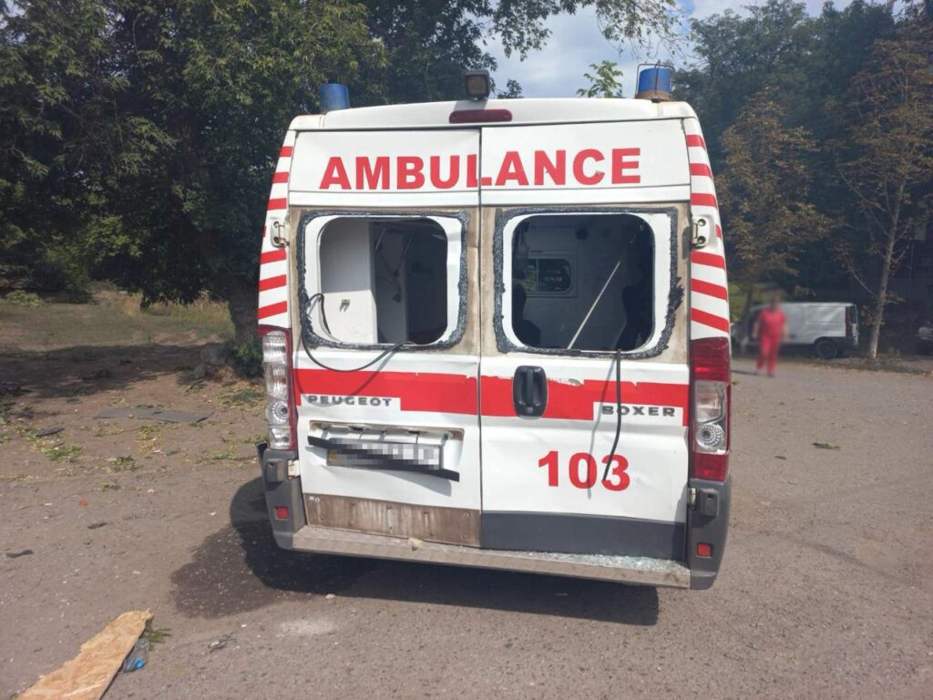 Росіяни прицільно били по швидкій у Донецькій області