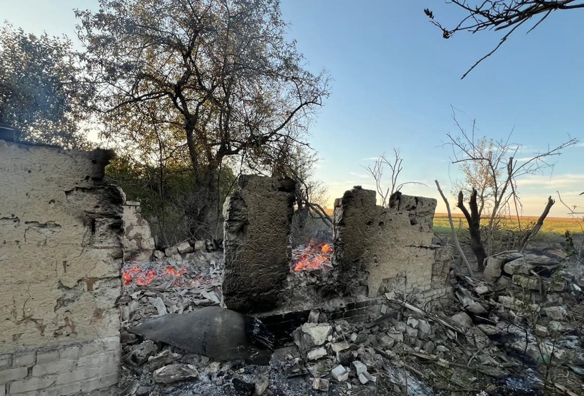 Троє вбитих та п’ятеро поранених: росіяни за добу майже 3 тисячі разів обстріляли Донеччину