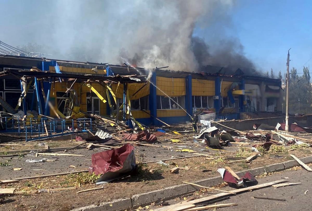 Під вогнем росіян опинилися дев’ять населених пунктів Донеччини. Є загиблий та поранені