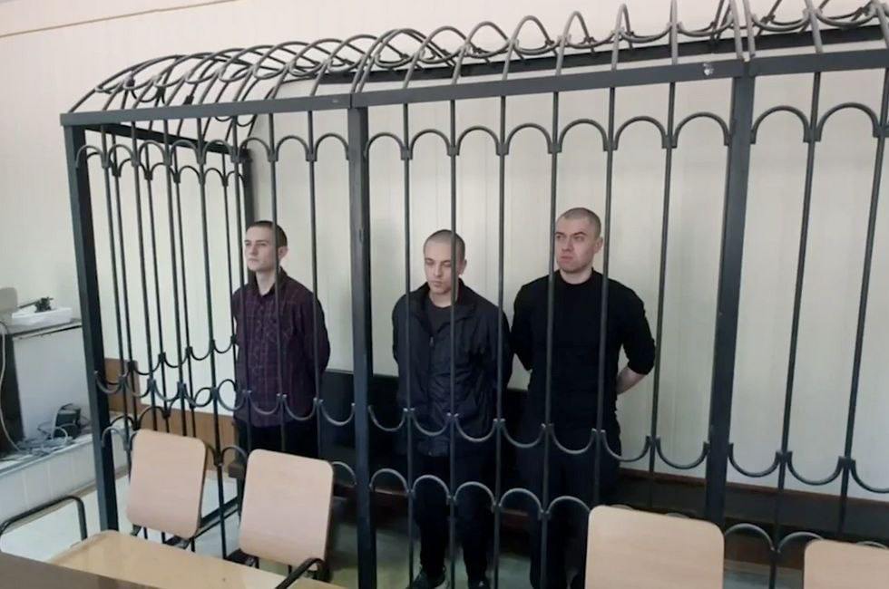 “Суд ДНР” засудив трьох українських військових, які начебто пошкодили критично важливу інфраструктуру на Донеччині