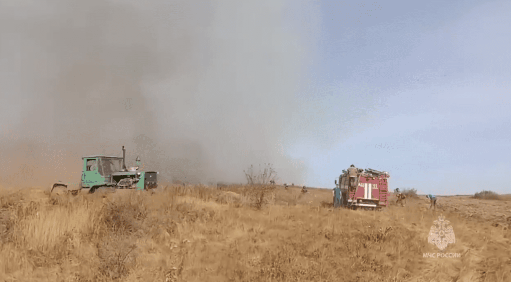 На окупованій Луганщині через степову пожежу ледь не загинув чоловік