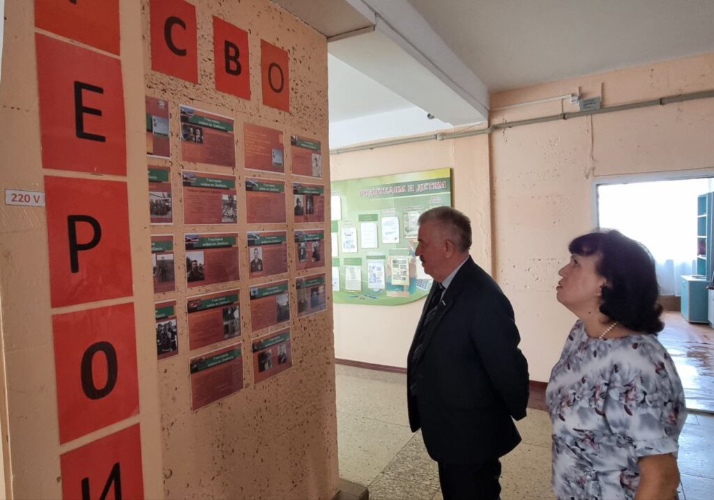 Російський депутат показав, як виглядають “кадетські класи” в окупованій Луганщині