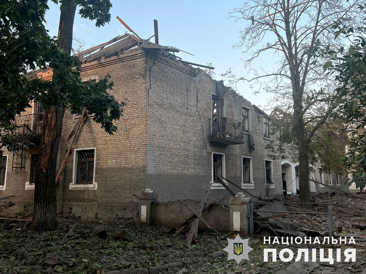 Внаслідок російських обстрілів на Донеччині за добу загинули двоє людей та ще п’ятеро отримали поранення