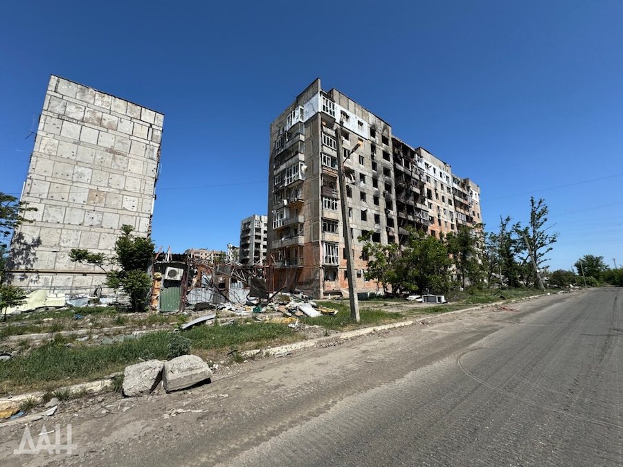 Окупанти показали фото зруйнованої Авдіївки та закликали росіян давати гроші на відновлення міста