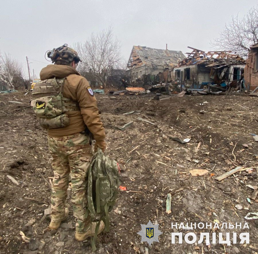 Троє людей поранені внаслідок обстрілів Донеччини за минулу добу