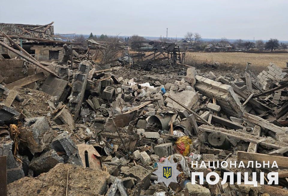 Троє людей поранені внаслідок обстрілів Донеччини за минулу добу
