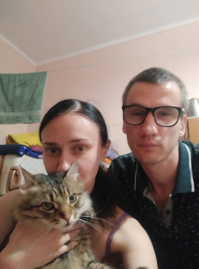“Хоча б є дах над головою”: історія родини з Краматорська, яка хоче повернутися з Рівного назад під обстріли