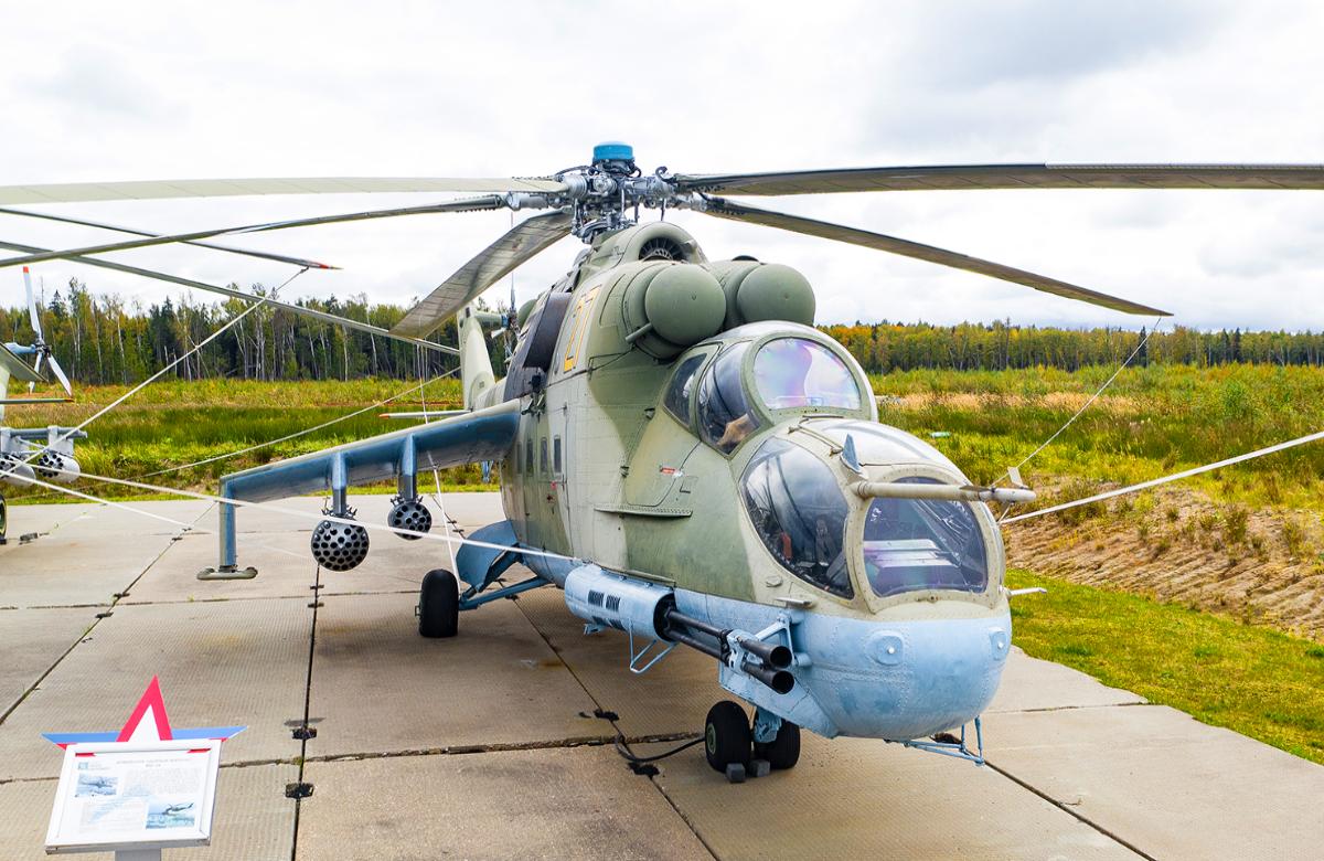 На аеродромі у Московській області РФ спалили штурмовий гелікоптер Мі-24