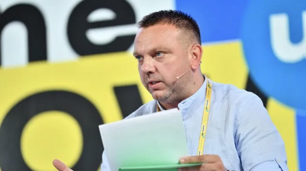 Повернення переселенців в окупацію. Чи дійсно ВПО масово повертаються і як пропаганда маніпулює цифрами