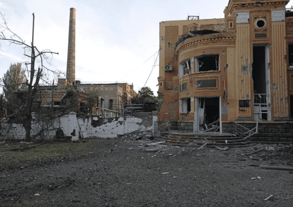 В “ДНР” випустили медаль за окупацію Нью-Йорка і зобразили на ній не зруйноване місто