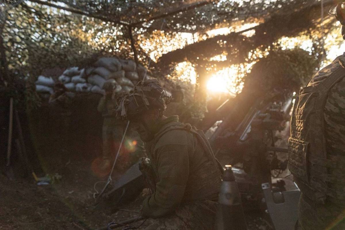 На Луганщині окупанти активізувалися після короткої паузи. За добу ворог штурмував біля трьох населених пунктів