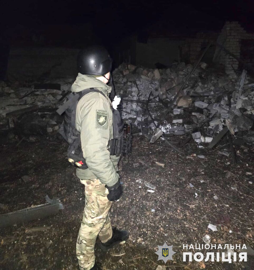 Внаслідок атак росіян минулої доби на Донеччині пошкоджені 25 житлових будинків