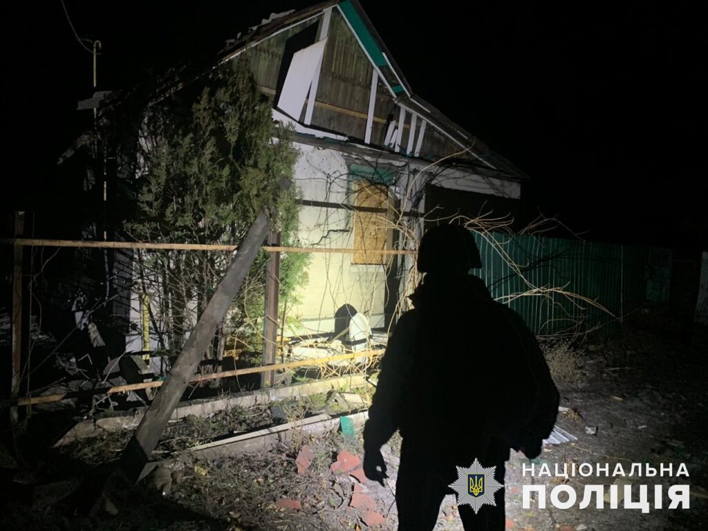 Внаслідок атак росіян минулої доби на Донеччині пошкоджені 25 житлових будинків