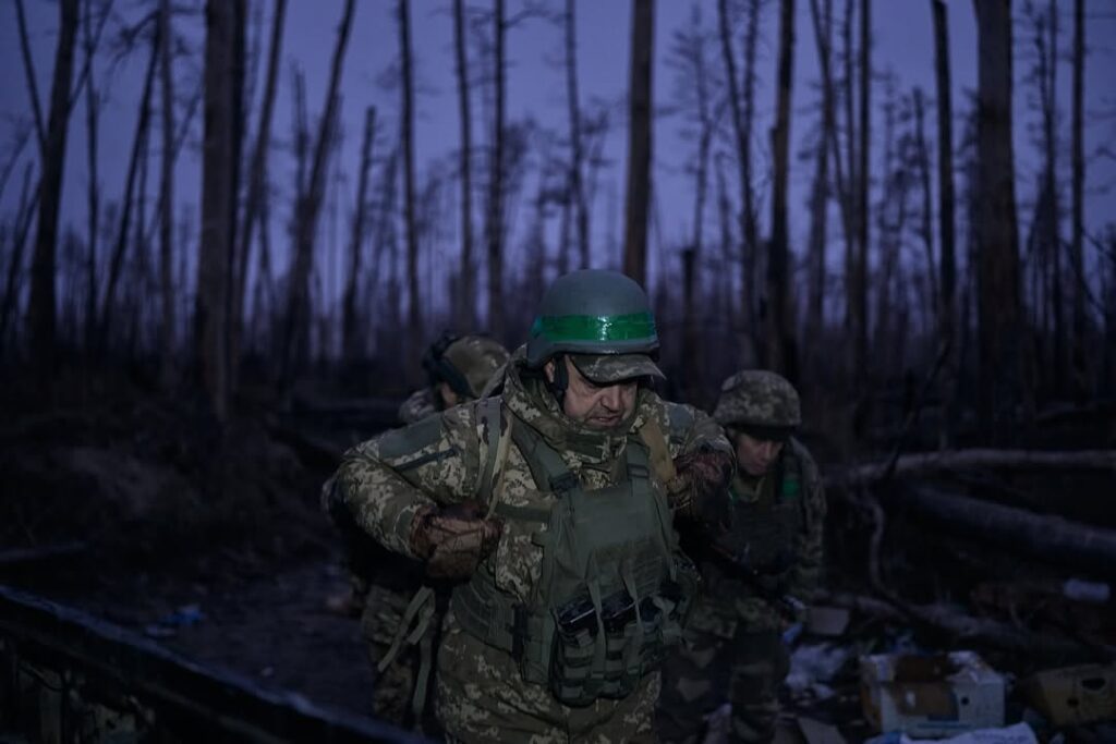 Костянтин та Влада Ліберови показали фото, як зараз виглядає Серебрянський ліс поблизу Кремінної