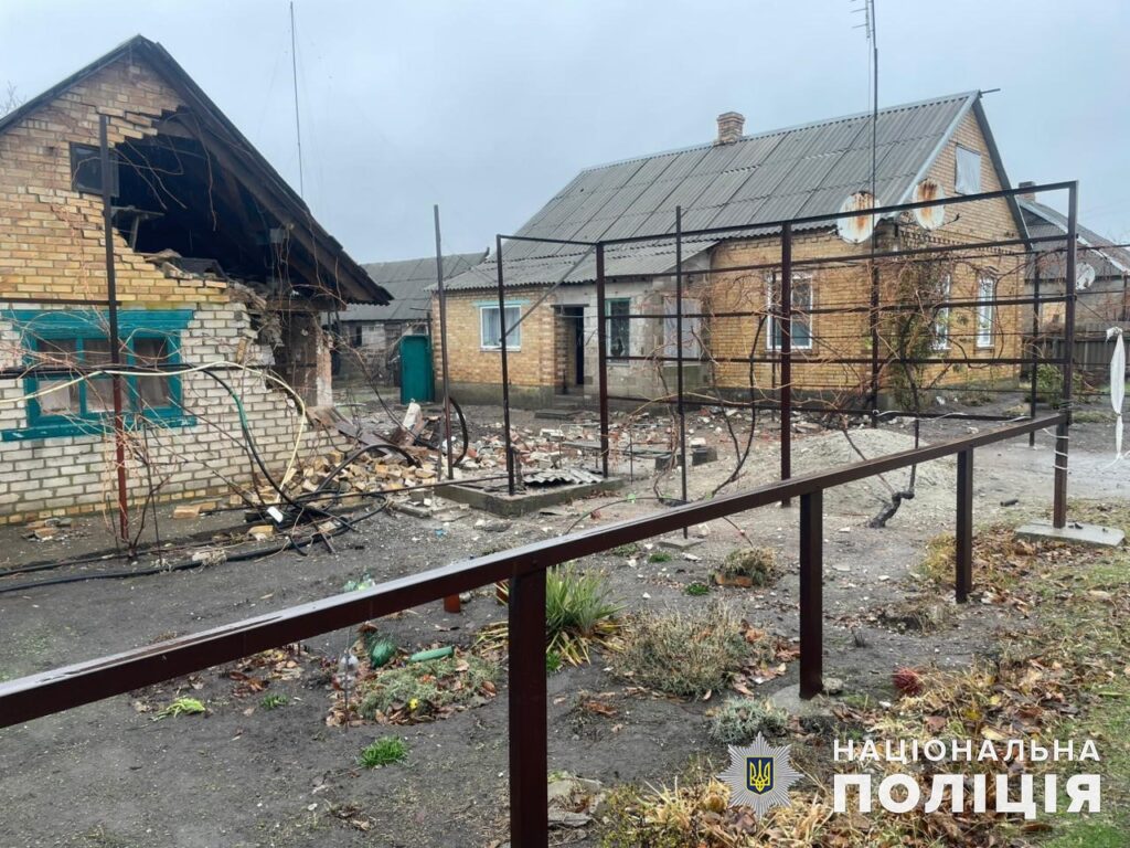 Протягом минулої доби окупанти атакували Донецьку область та поранили чотирьої мирних жителів