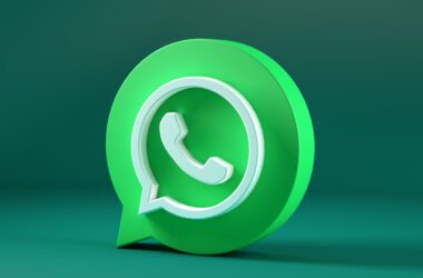Роскомнадзор пригрозив повною блокадою WhatsApp у РФ та на окупованій території