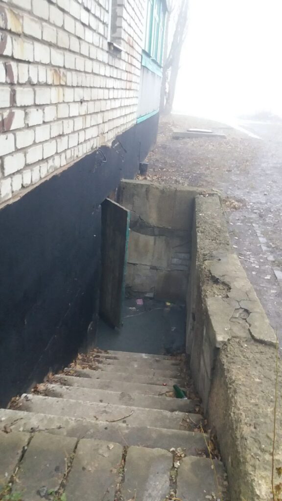 У Луганській області будинки руйнуються через затоплення підвалів